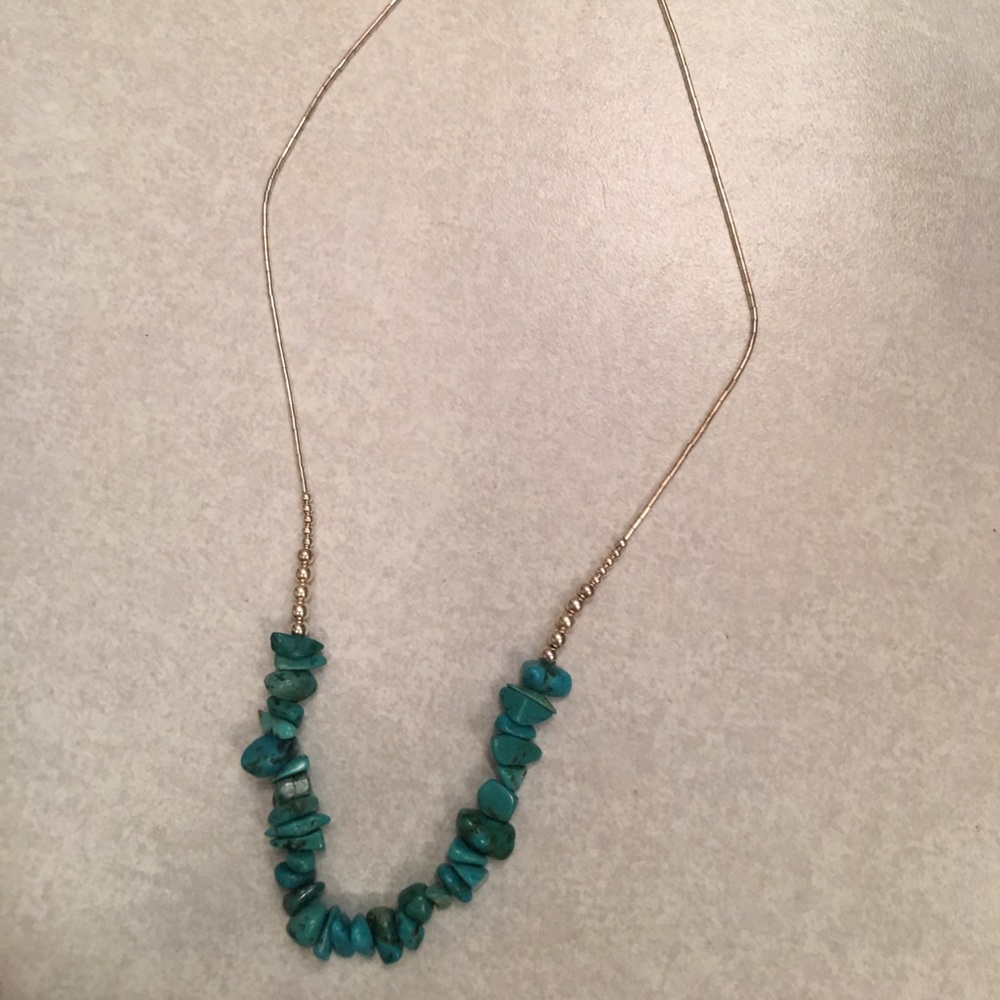 Sterling silver and turquoise stone chip necklace